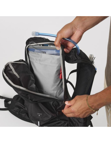 Mochila Salomon CROSS 8