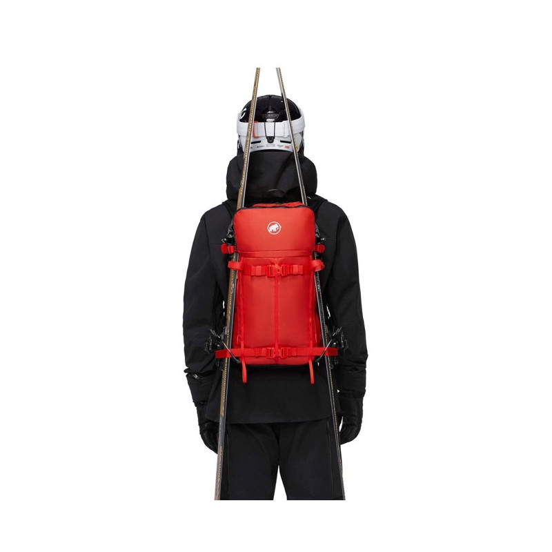 Batoh Mammut Nirvana 22 Red/Black