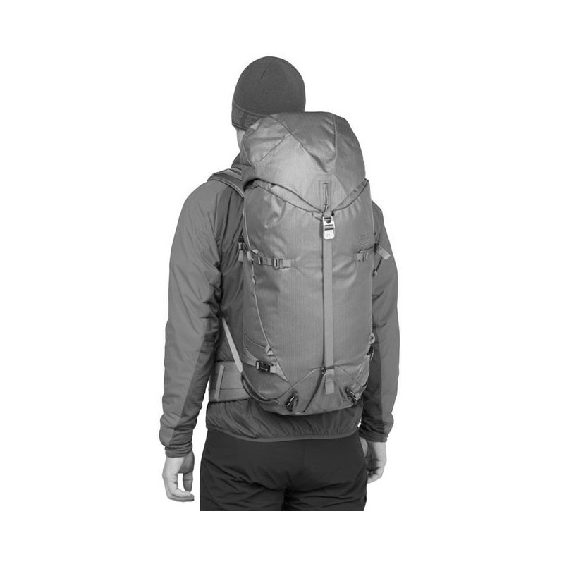 Batoh Mountain Equipment Fang 35+