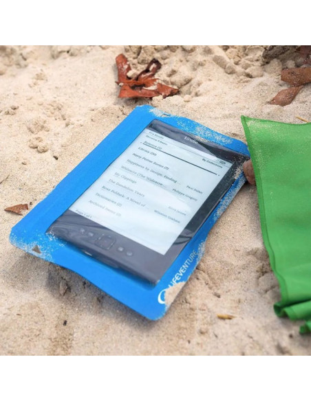 Housse Lifeventure Hydroseal Tablet Case