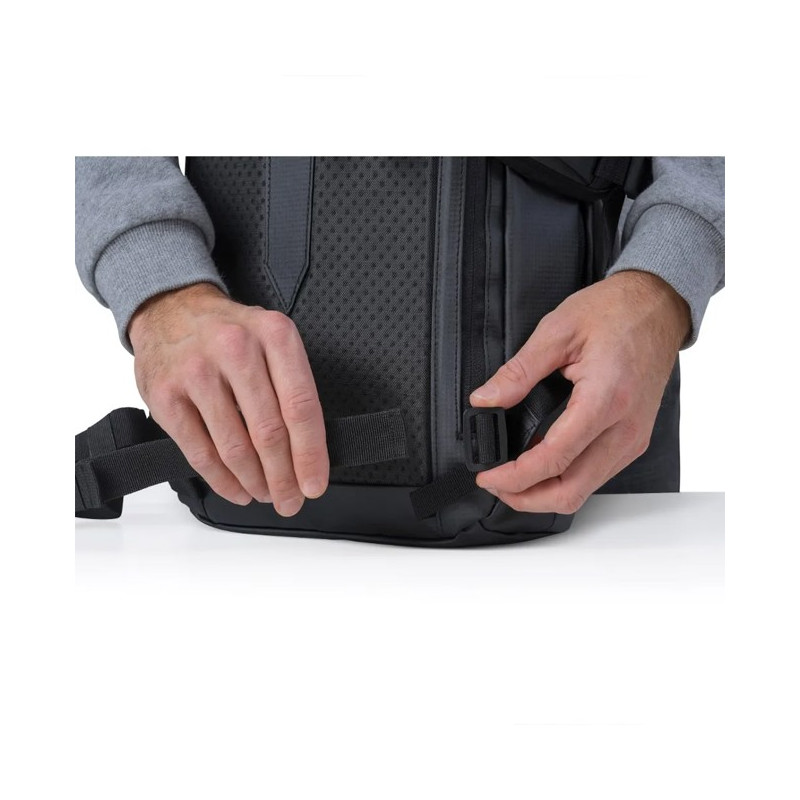 Kuprinė Hannah COMMUTER 30 ANTHRACITE