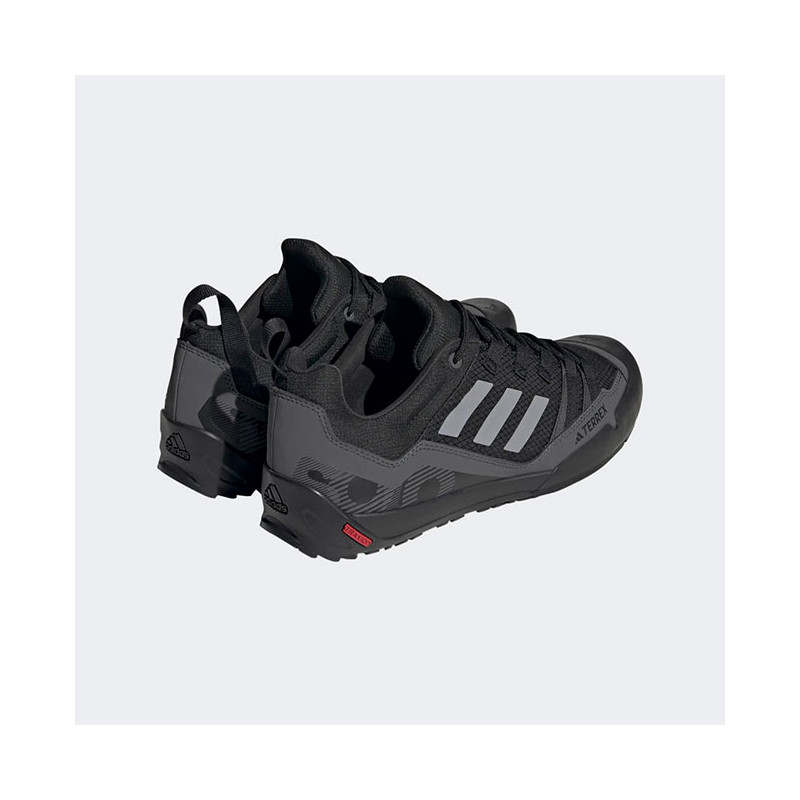 Adidas SWIFT SOLO 2 Negbás/Gritre/Grisei