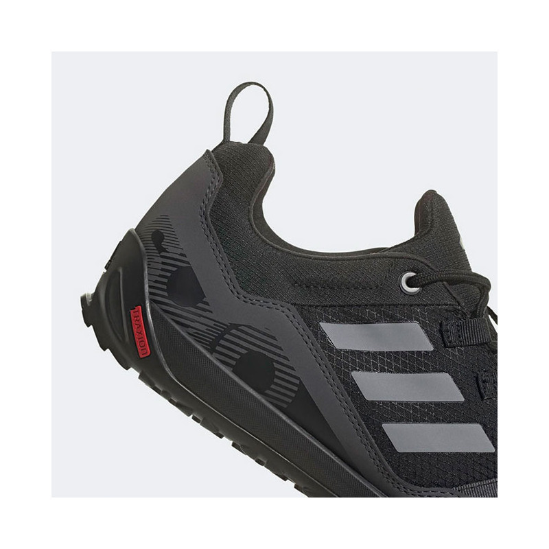 Adidas SWIFT SOLO 2 Negbás/Gritre/Grisei