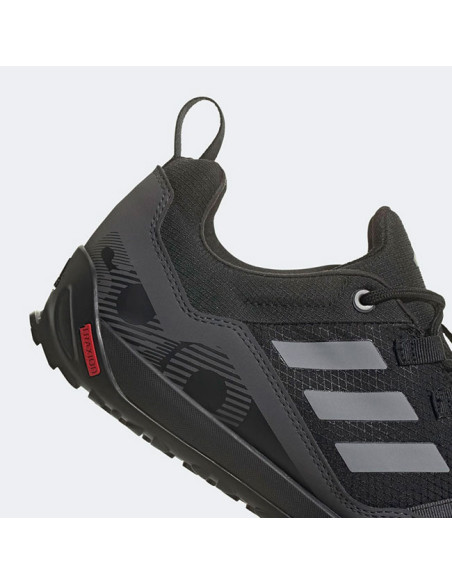 Adidas SWIFT SOLO 2 Negbás/Gritre/Grisei