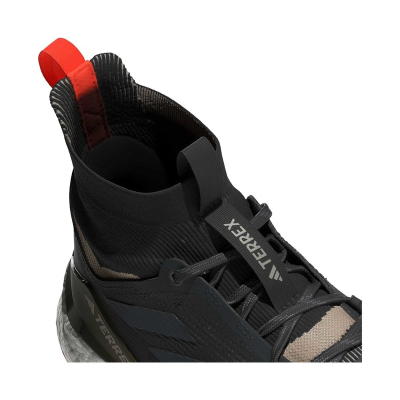 Cipők Adidas FREE HIKER 2 Carbon/Grisei/Negbás