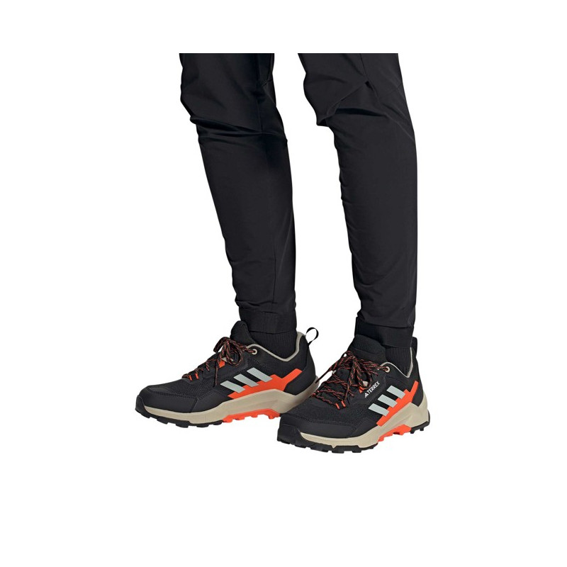 Cipők Adidas AX4 Negbás/Plamar/Narimp