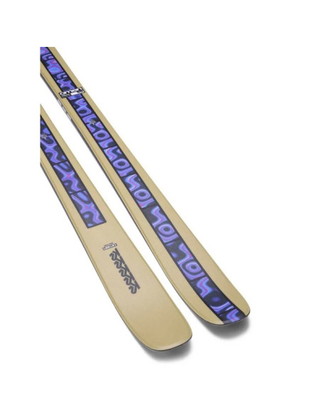Skier K2 OMEN 90