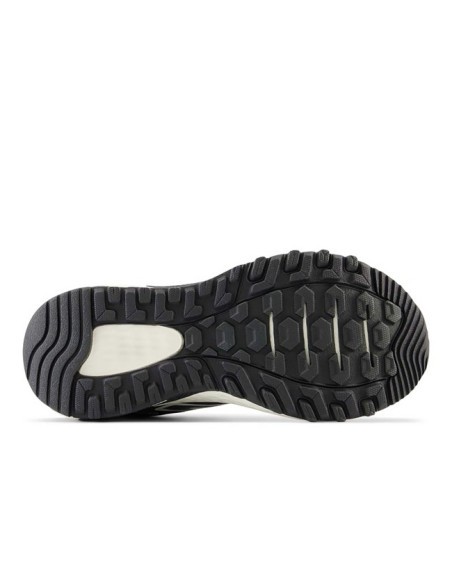 Cipők New Balance 410v8 Blacktop