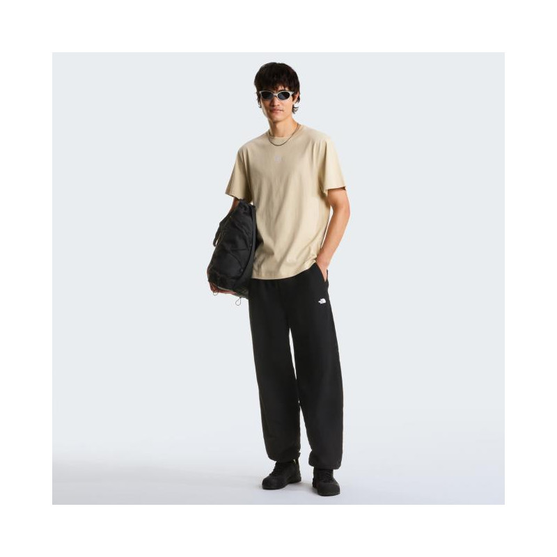 The North Face M ESSENT CENTER LOGO RELAX SHORT SL Dese