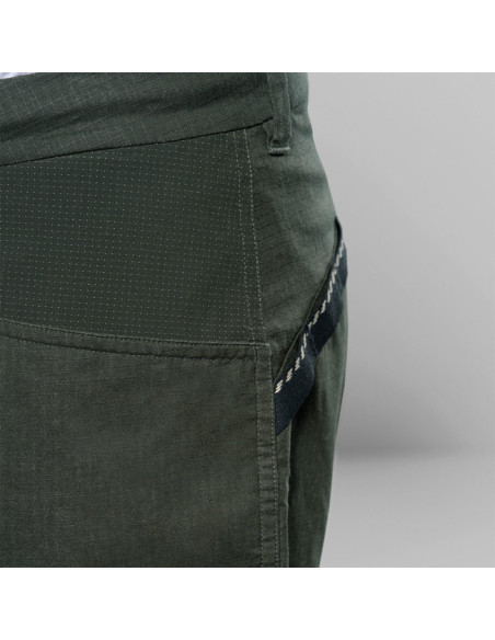 Nohavice Salewa AGNER HEMP M RIPSTOP SHORTS Dark Olive