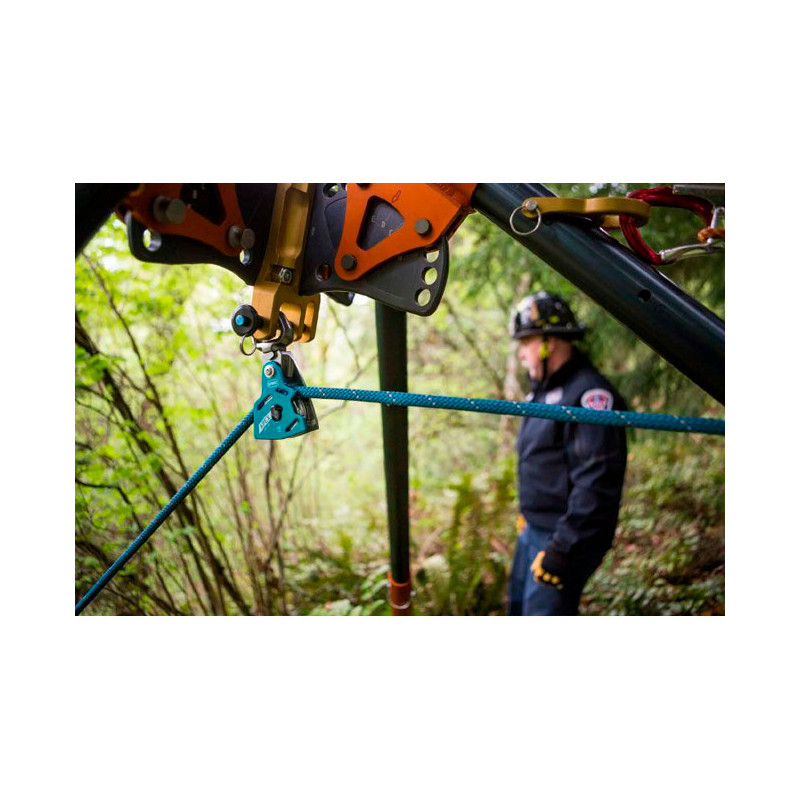 Skedco Terradaptor Trípode Simétrico