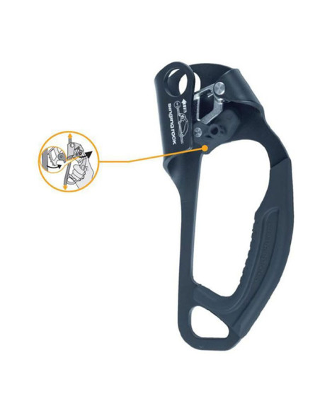 Singingrock Lift (izquierda)