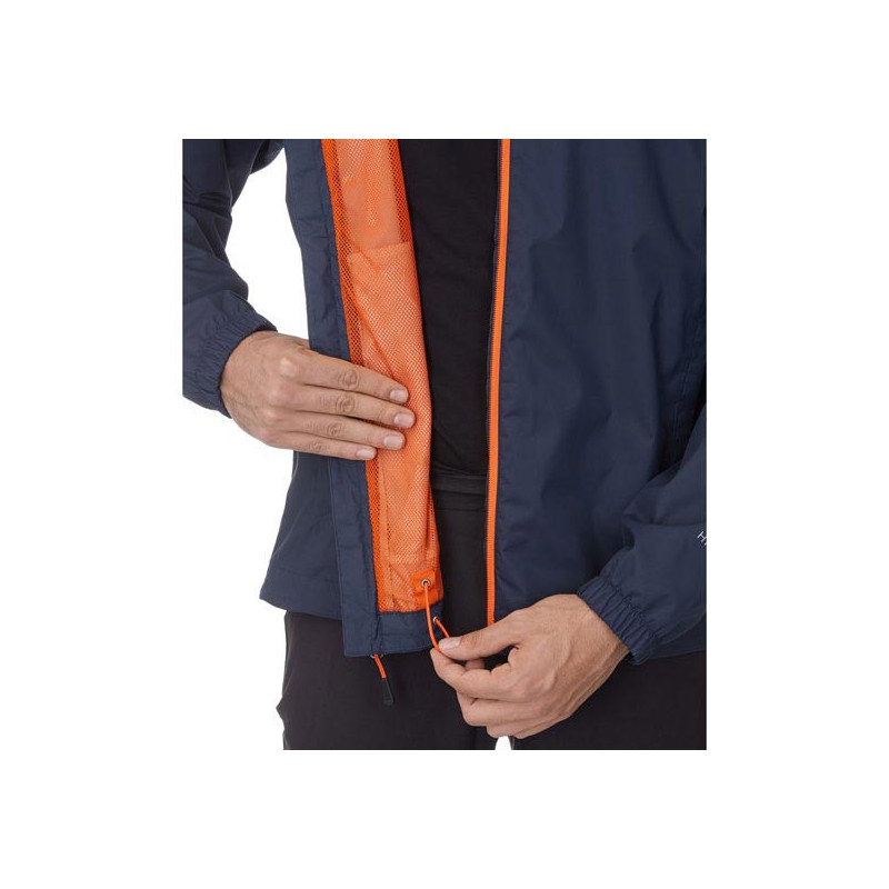 Striukė The North Face Quest Jacket