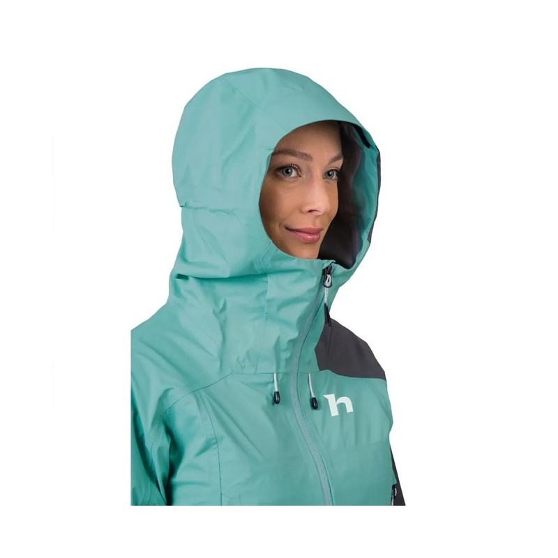 Striukė Hannah ADELAIDE